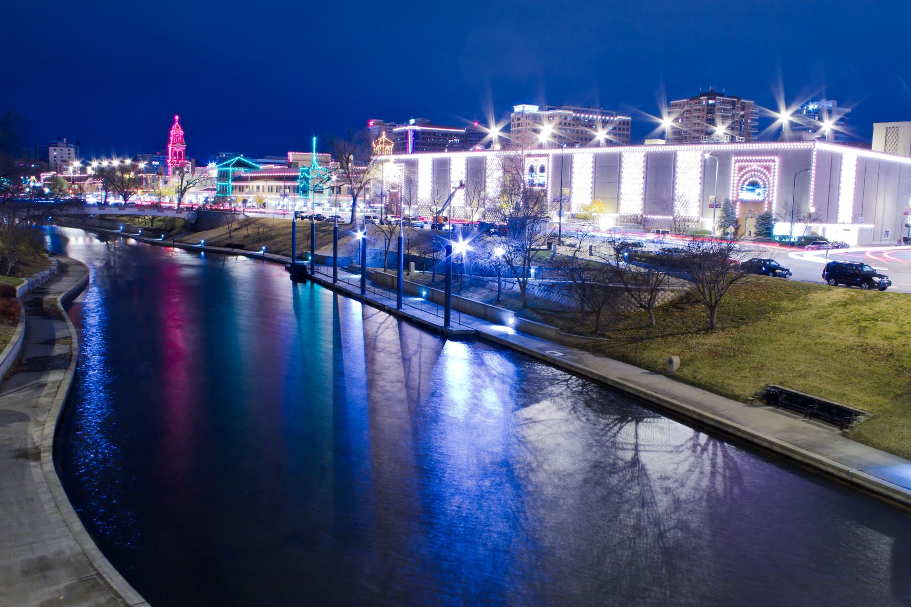 Holiday Lights Tours in Kansas City